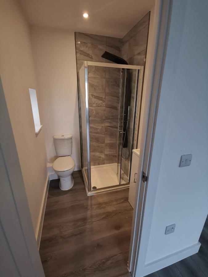 Seafront Suites - Close To Beach, Train Station & Southend Airport Southend-on-Sea Exterior photo